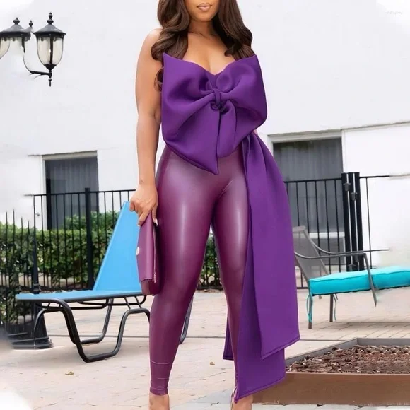 Beautiful purple top- Size small - Picture 1 of 9